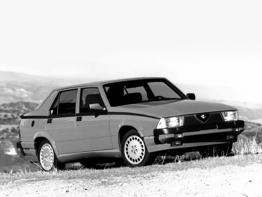  Alfa Romeo Milano Verde (161) 1987 года  (фото 1 из 2)
